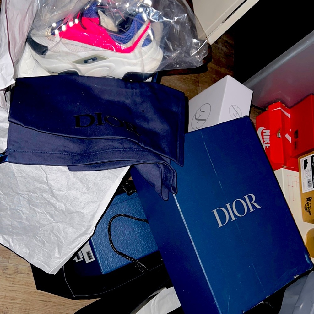 Brand New Dior Sneakers Sizes 45,43,39  Pair Of Louis Vuitton shorts size EU48